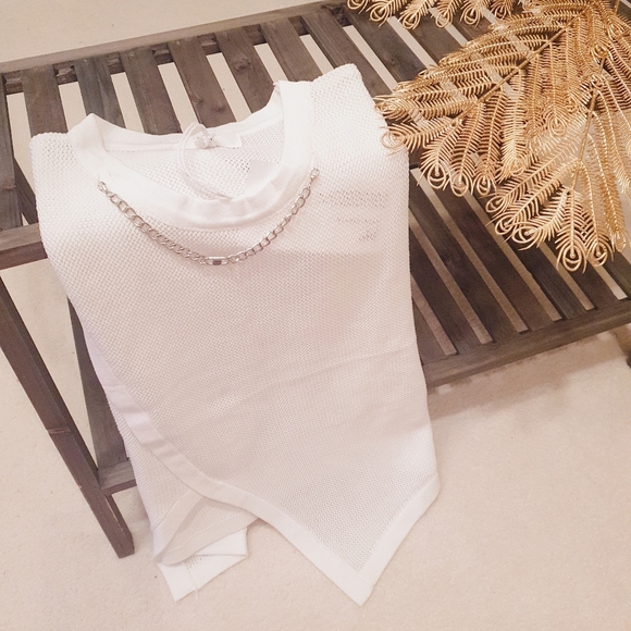 Mesh shirt with silve chain on the neck - Picture 1 of 4